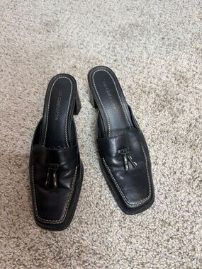 Liz Claiborne Black Leather Tassel Slide Heels